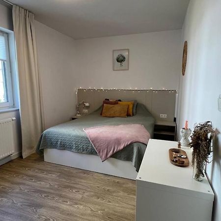 Chopin Airport Apartments วอร์ซอ ภายนอก รูปภาพ
