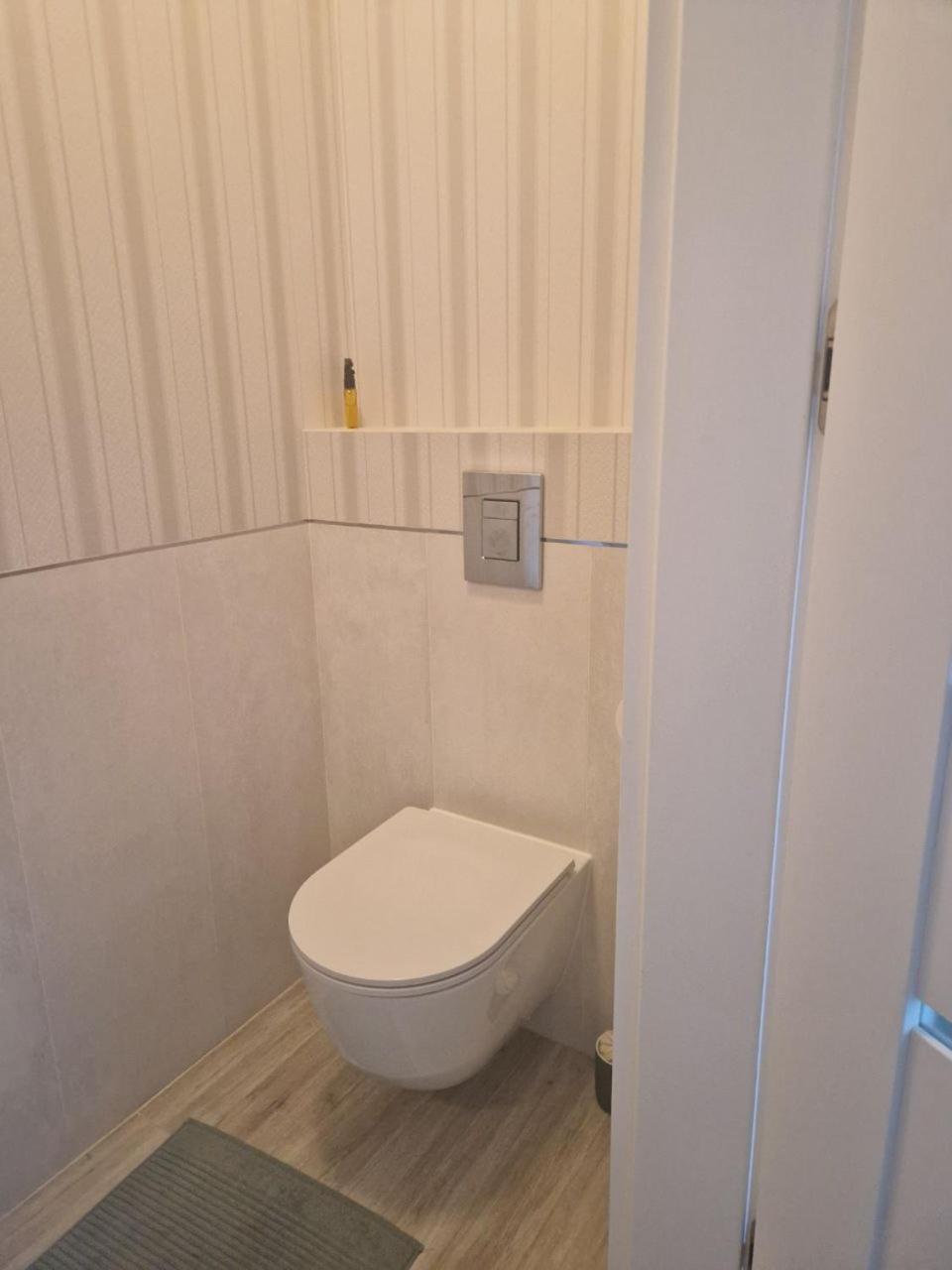 Chopin Airport Apartments วอร์ซอ ภายนอก รูปภาพ